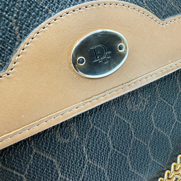 Christian Dior vintage honeycomb shoulder bag…🔥🔥 - Picture 5 of 15